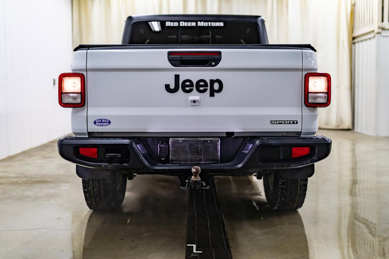 2020 Jeep Gladiator 4x4 Sport S BCam Red Deer AB
