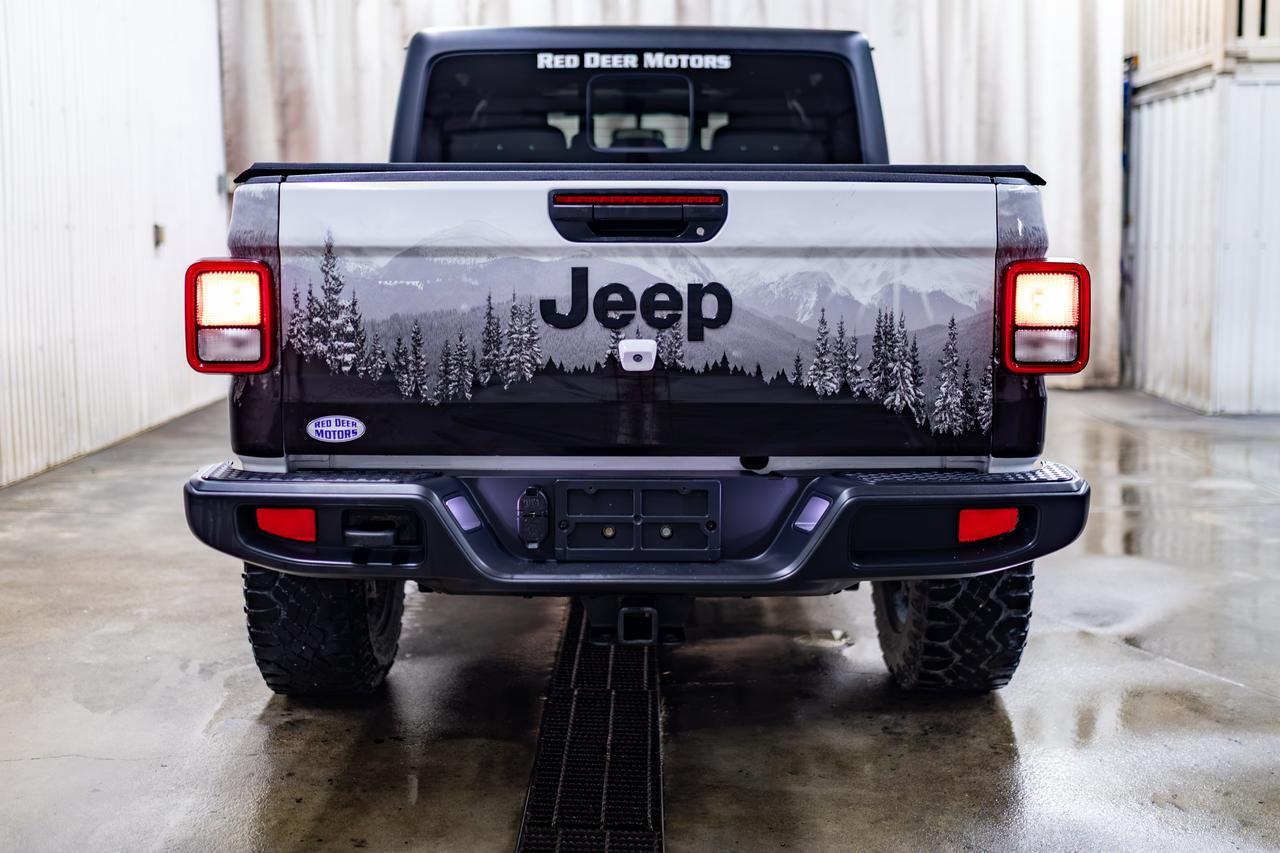 2020 Jeep Gladiator 4x4 Sport S Rocky Mountain Edition Winch BCam Red Deer AB