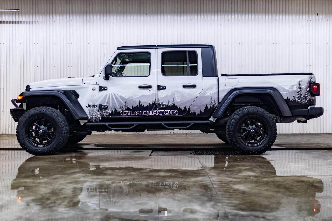 2020 Jeep Gladiator 4x4 Sport S Rocky Mountain Edition Winch BCam Red Deer AB
