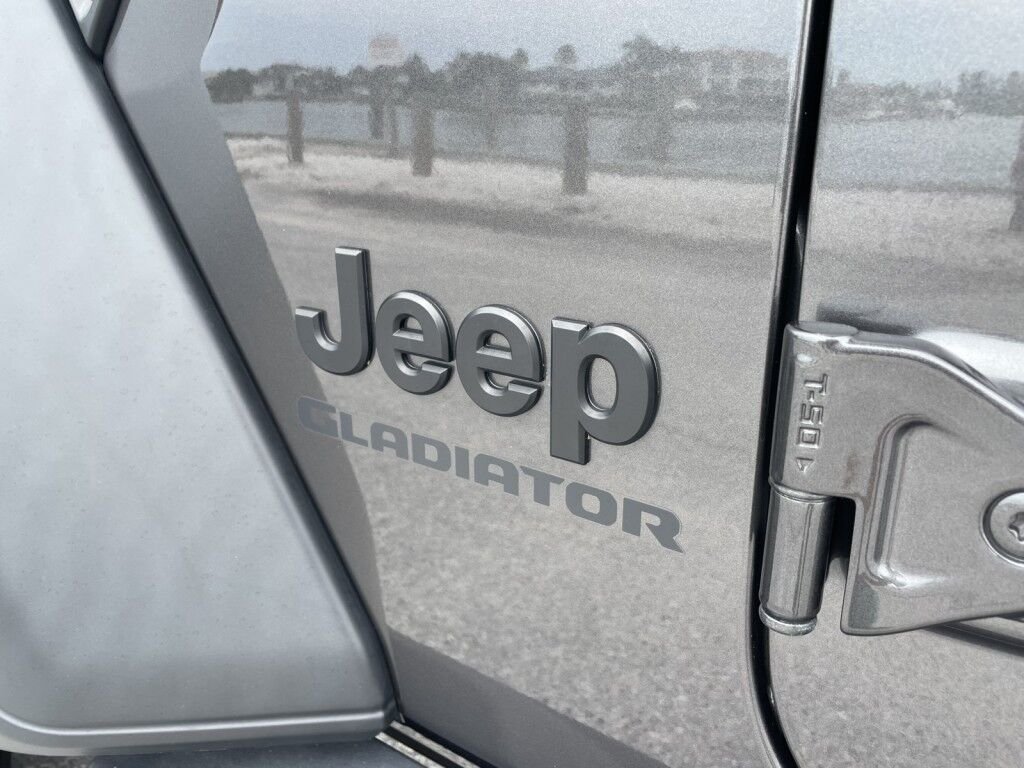 2020 Jeep Gladiator ALTITUDE~LOW MILES!!!!~ONLINE FINANCE AND SHIPPING AVAILABLE Sarasota FL