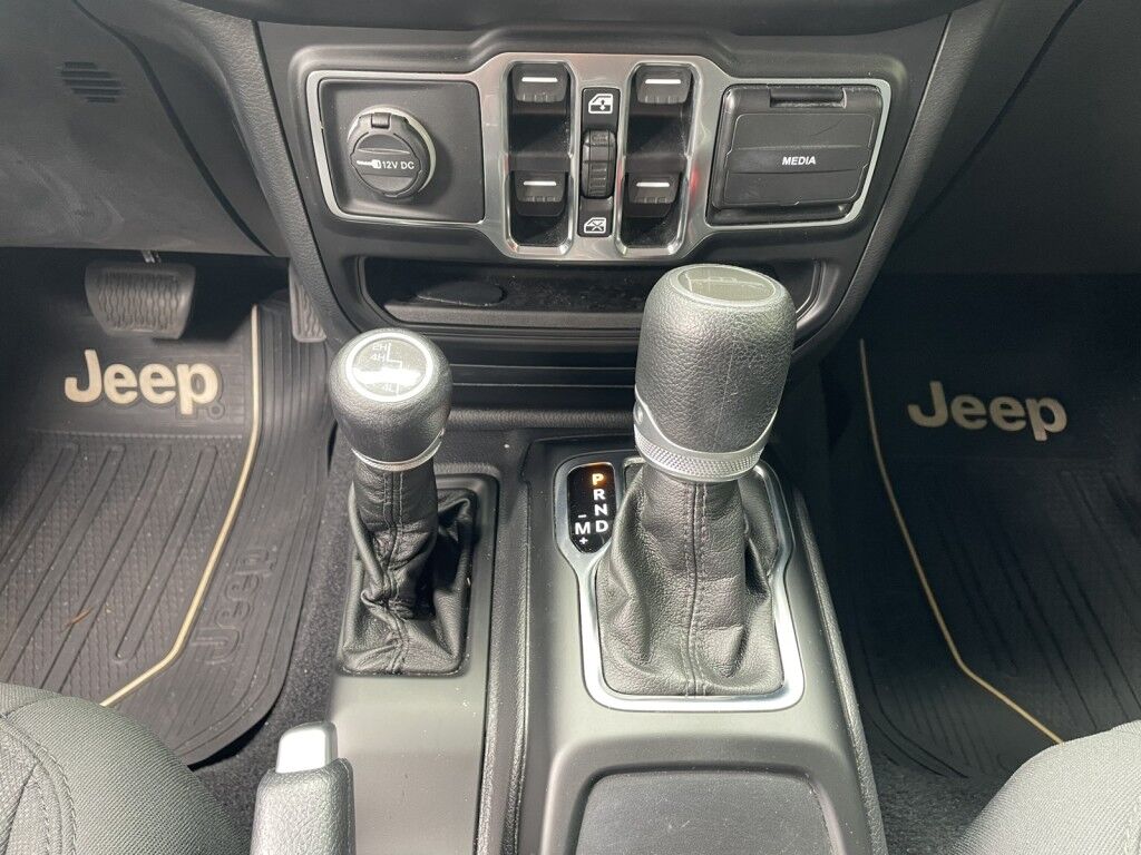 2020 Jeep Gladiator ALTITUDE~LOW MILES!!!!~ONLINE FINANCE AND SHIPPING AVAILABLE Sarasota FL