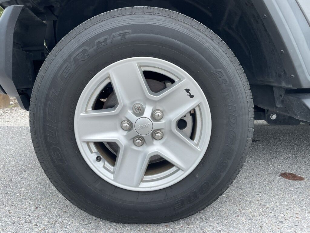 2020 Jeep Gladiator ALTITUDE~LOW MILES!!!!~ONLINE FINANCE AND SHIPPING AVAILABLE Sarasota FL