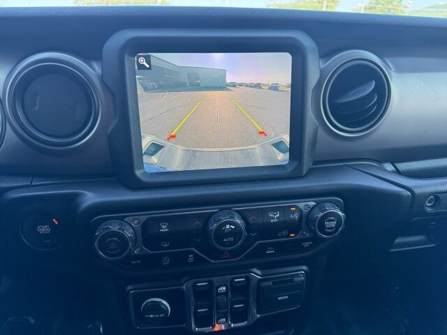 2020 Jeep Gladiator Altitude  TX