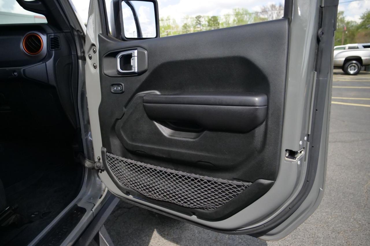 2020 Jeep Gladiator Mojave 4X4 / Wheels & Tires Upgrade / EXTRAS! Lincolnton NC