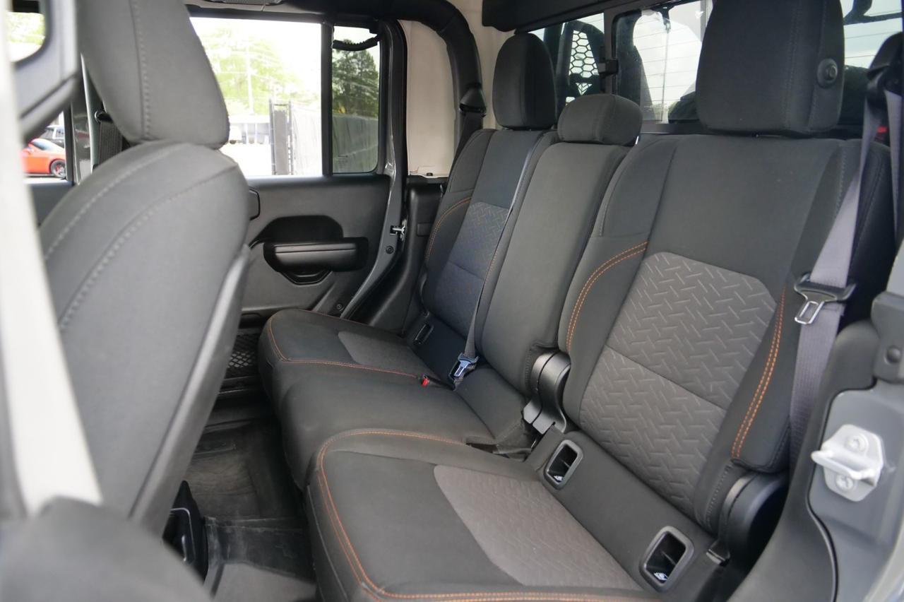 2020 Jeep Gladiator Mojave 4X4 / Wheels & Tires Upgrade / EXTRAS! Lincolnton NC