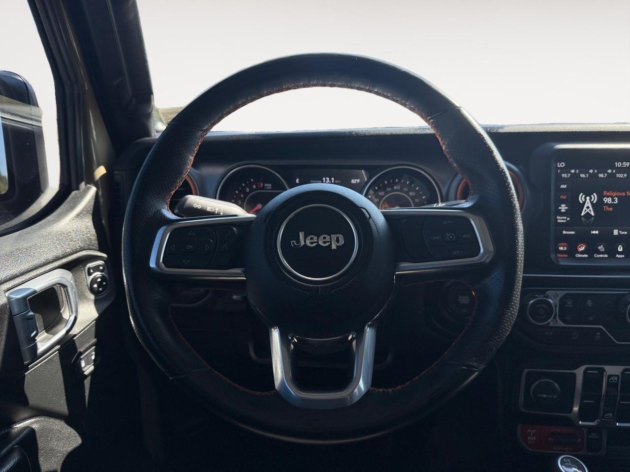 2020 Jeep Gladiator Mojave, TONNEAU COVER, TOW HOOKS, SLIDING REAR WINDOW, BACKUP CAMERA, APPLE CARPLAY/ANDROID AUTO, HEATED SEATS, HEATED STEERING WHEEL, LIFT KIT, 4X4, TOW PACKAGE, ALL WEATHER FLOOR MATS, LOW MILES, COME AND CHECK OUT THIS GLADITOR TODAY! Norfolk VA