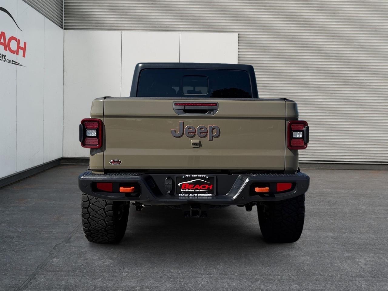 2020 Jeep Gladiator Mojave, TONNEAU COVER, TOW HOOKS, SLIDING REAR WINDOW, BACKUP CAMERA, APPLE CARPLAY/ANDROID AUTO, HEATED SEATS, HEATED STEERING WHEEL, LIFT KIT, 4X4, TOW PACKAGE, ALL WEATHER FLOOR MATS, LOW MILES, COME AND CHECK OUT THIS GLADITOR TODAY! Norfolk VA