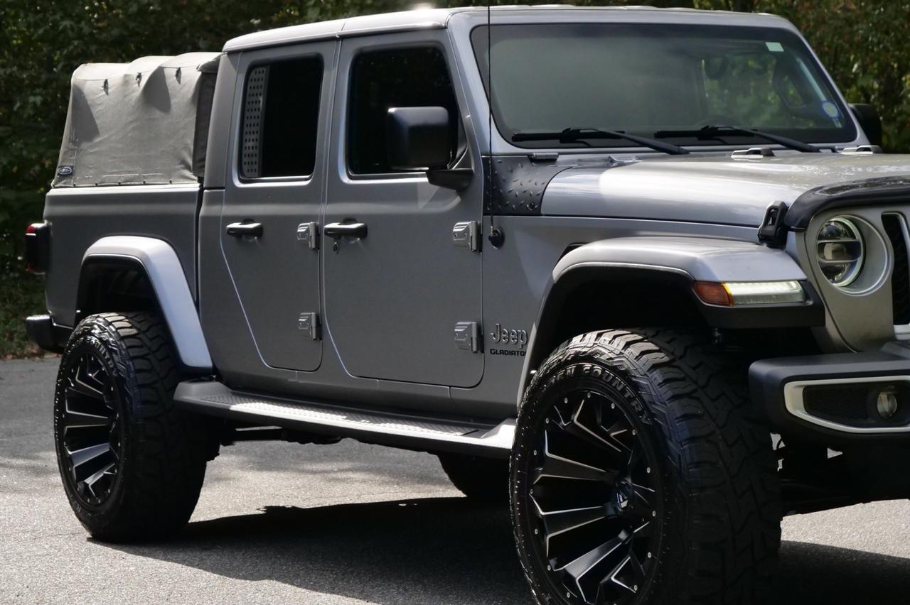 2020 Jeep Gladiator Overland 4X4 / UPGADES / LED Lighting / Heated Seats! Lincolnton NC