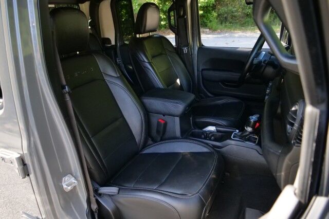 2020 Jeep Gladiator Overland 4X4 / Wheels & Tires / Heated Seats / LED Group! High Point NC