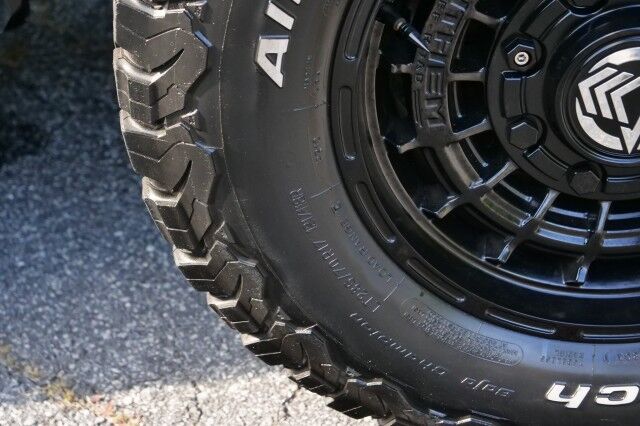 2020 Jeep Gladiator Overland photo 37