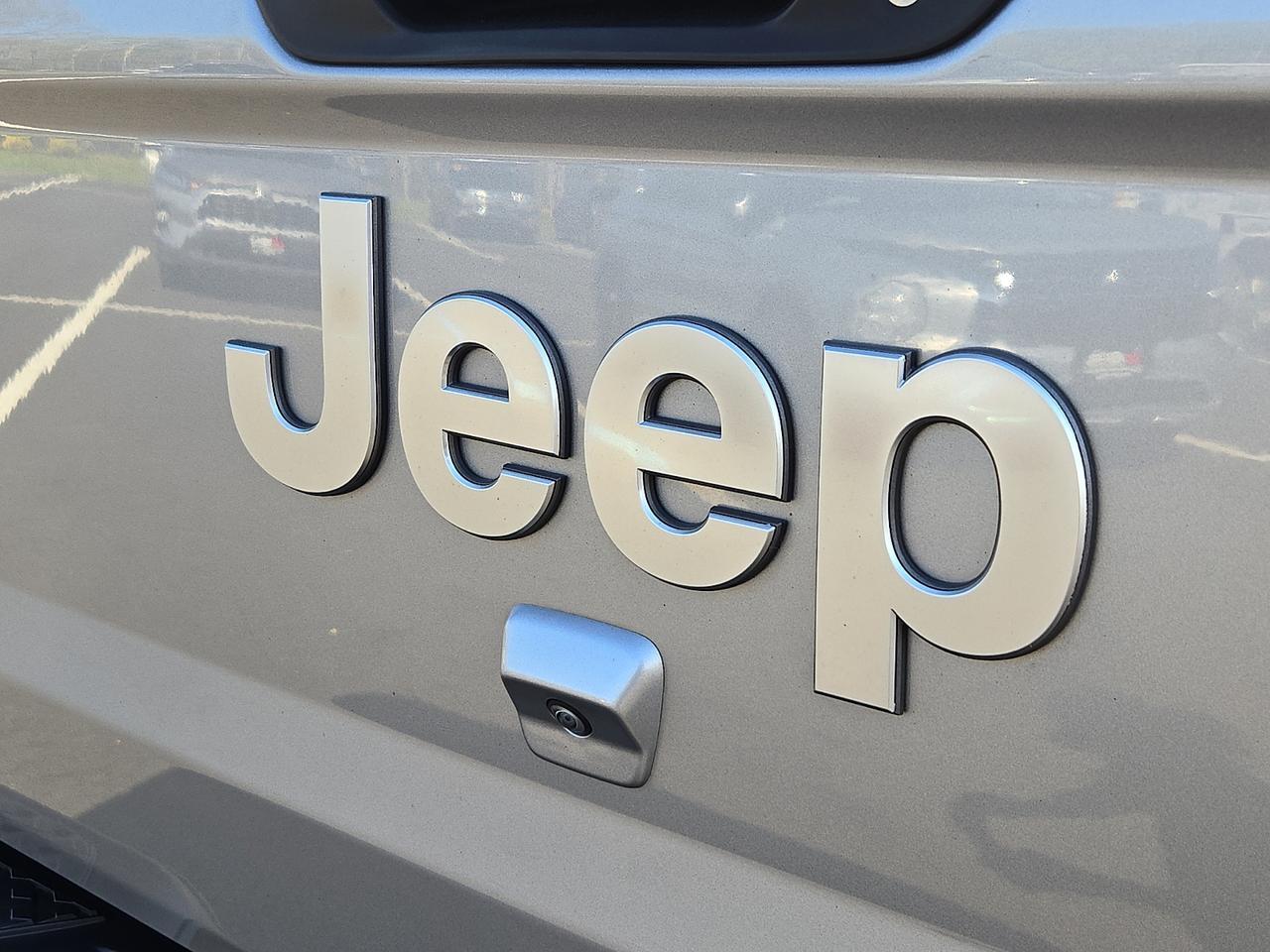 2020 Jeep Gladiator Overland 4x4 Vineland NJ