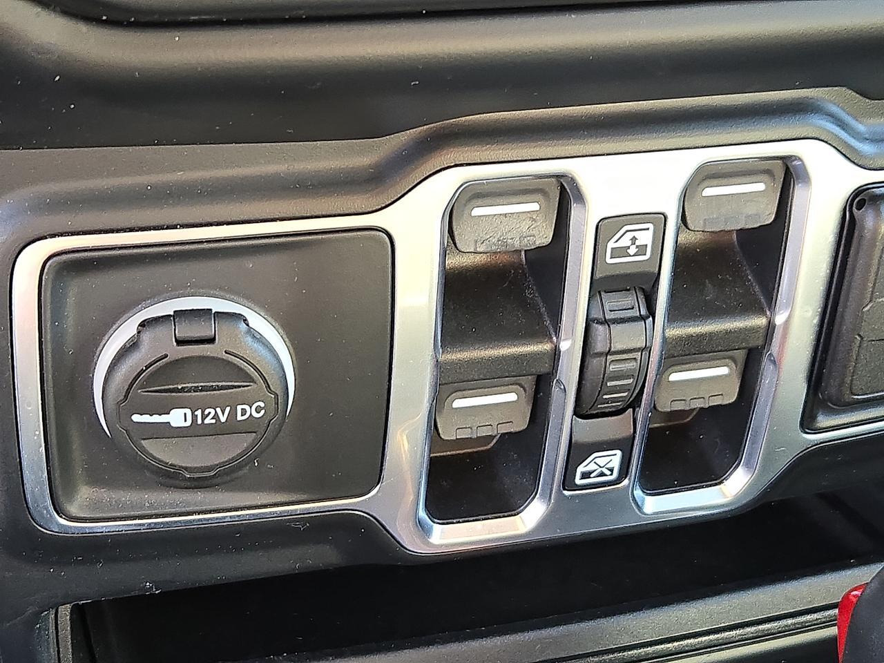 2020 Jeep Gladiator Overland 4x4 Vineland NJ
