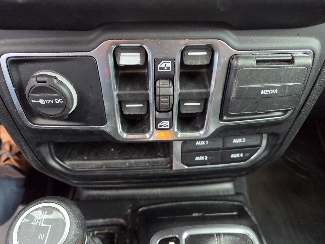 2020 Jeep Gladiator Overland Charlton MA
