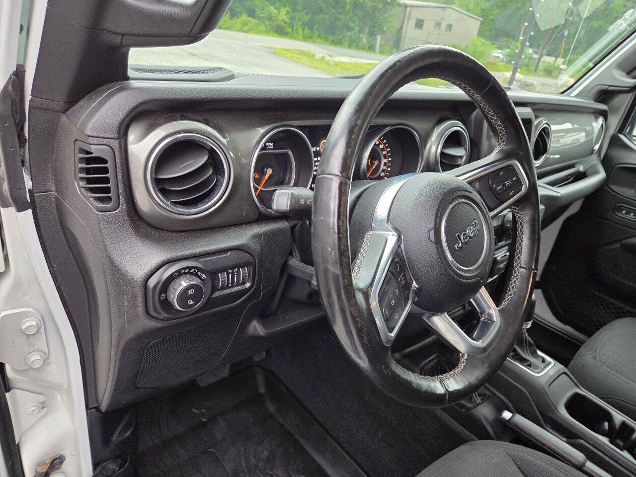 2020 Jeep Gladiator Overland Charlton MA