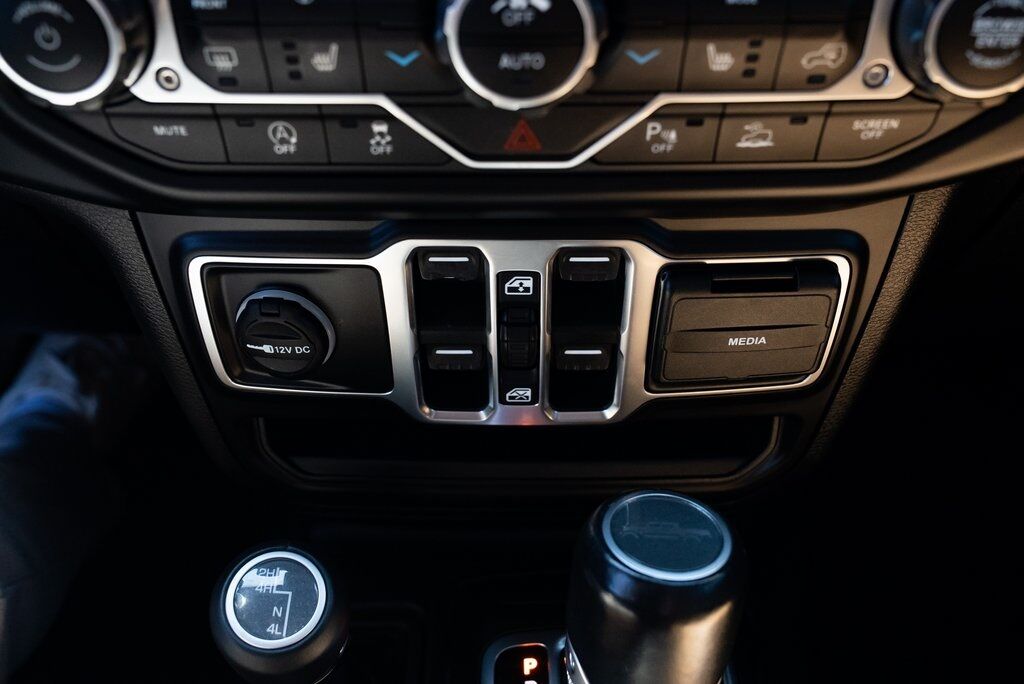 2020 Jeep Gladiator Overland Milwaukie OR