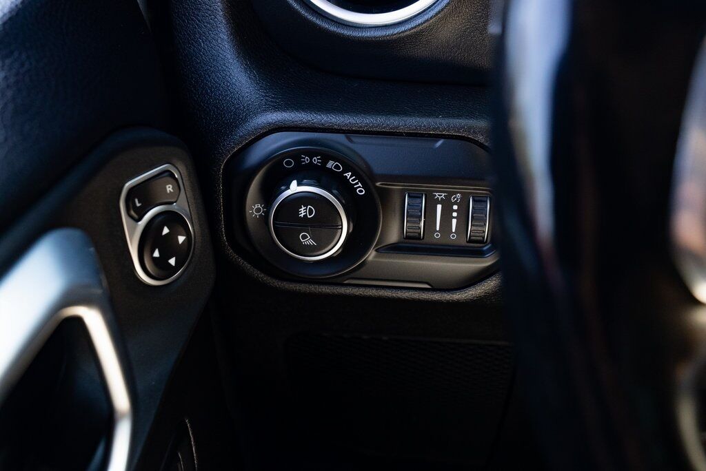 2020 Jeep Gladiator Overland Milwaukie OR