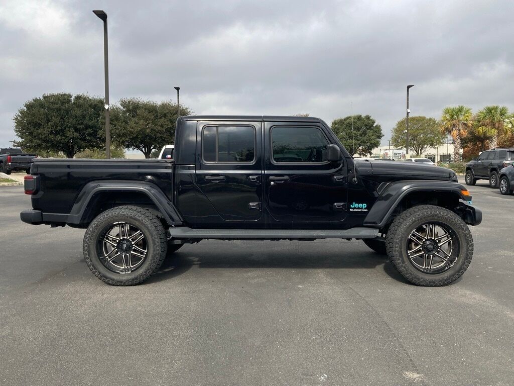 2020 Jeep Gladiator Overland San Antonio TX