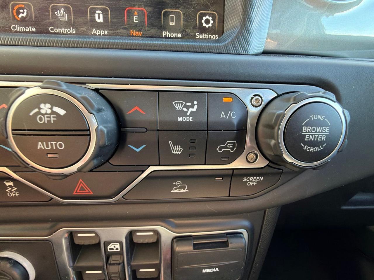 2020 Jeep Gladiator Overland Watertown SD