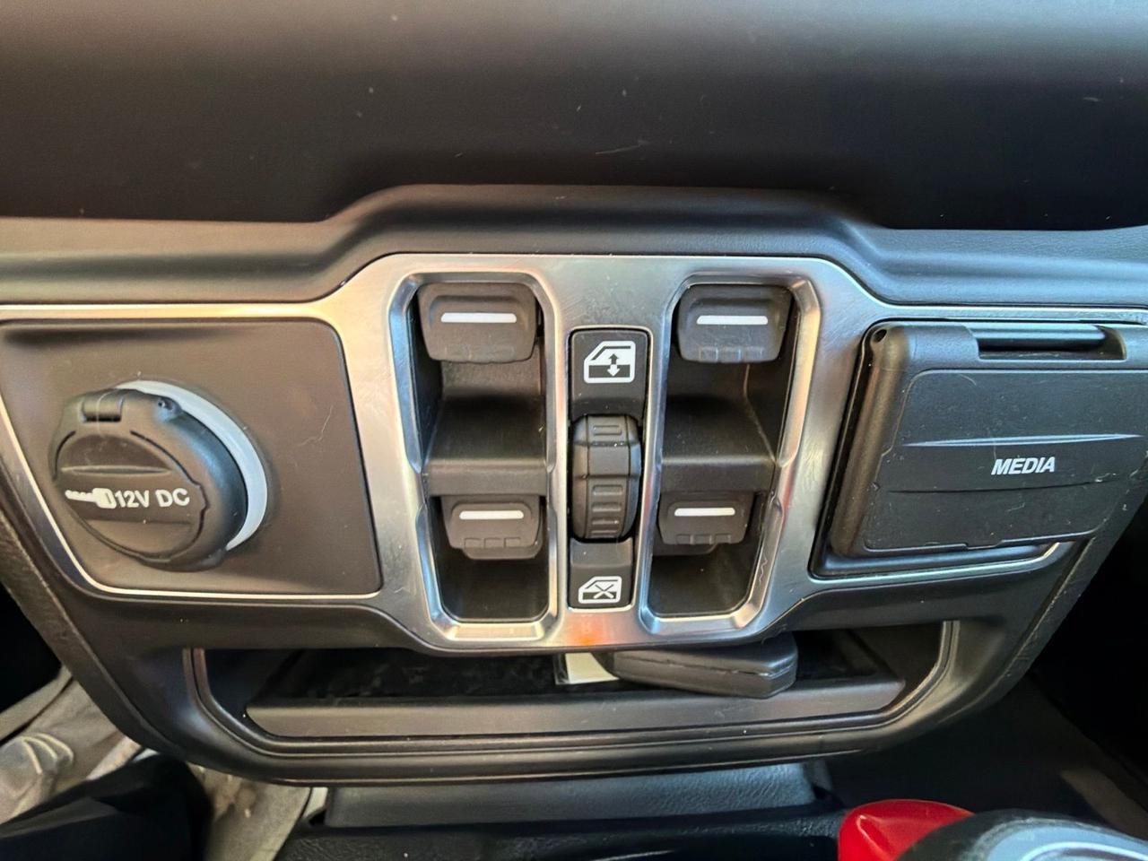 2020 Jeep Gladiator Overland Watertown SD