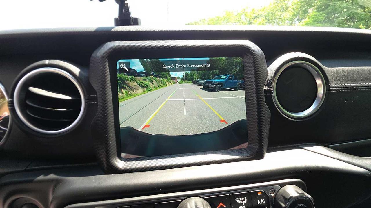2020 Jeep Gladiator Overland Hudson MA