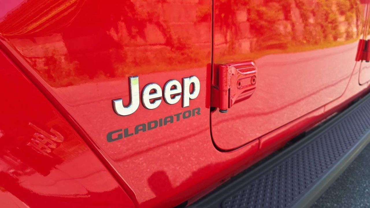 2020 Jeep Gladiator Overland Hudson MA