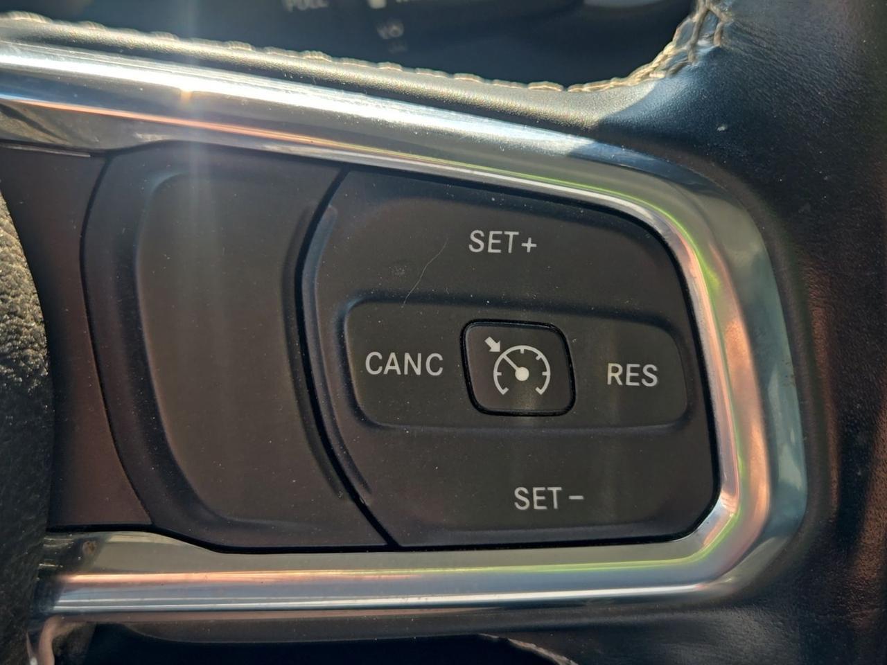 2020 Jeep Gladiator Overland Fredericksburg VA