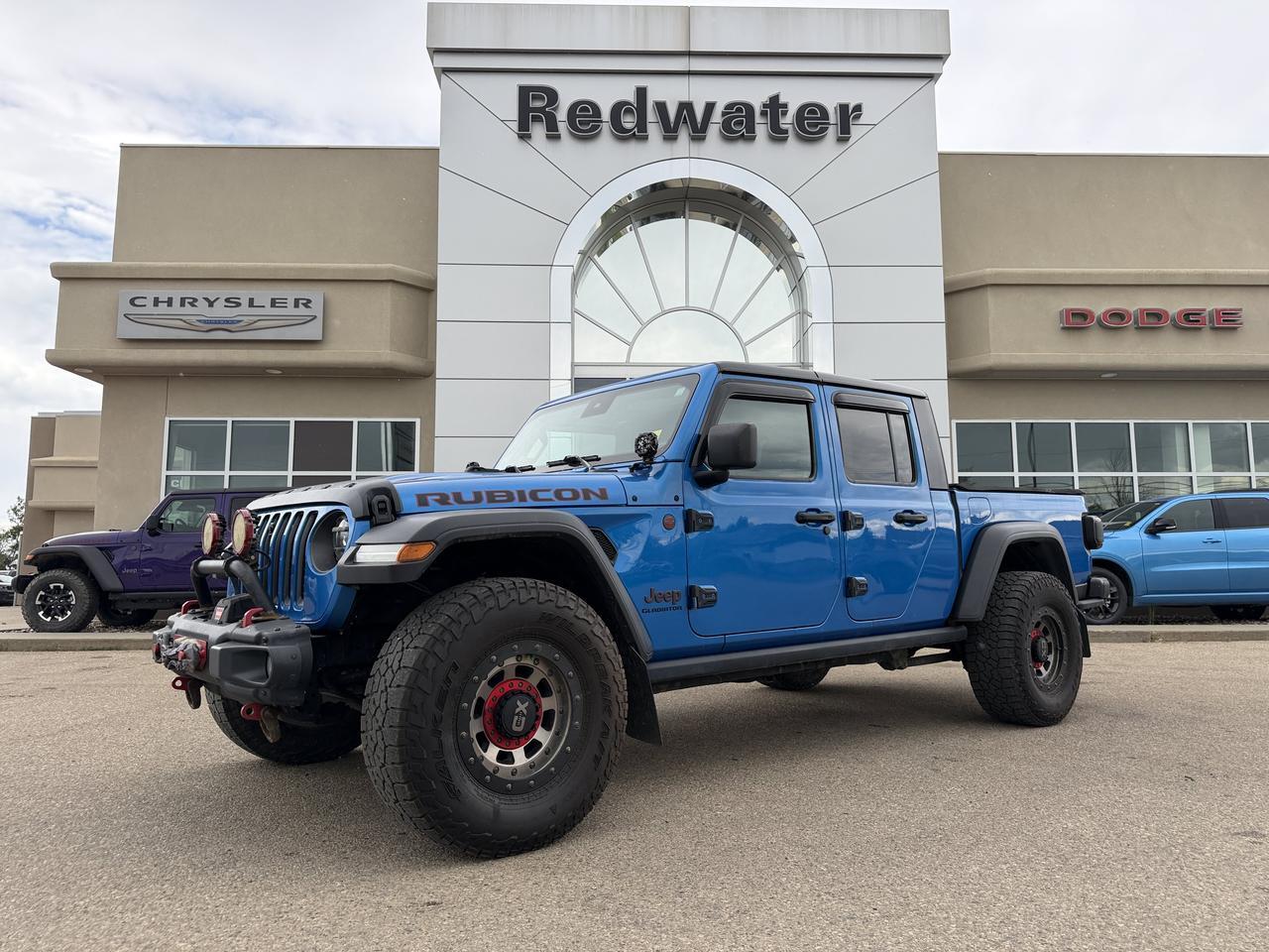 2020 Jeep Gladiator Rubicon | Pentastar V6 | 4x4 | Leather Seats | Touchscreen | NAV | Alpine Audio | Cold Weather Group