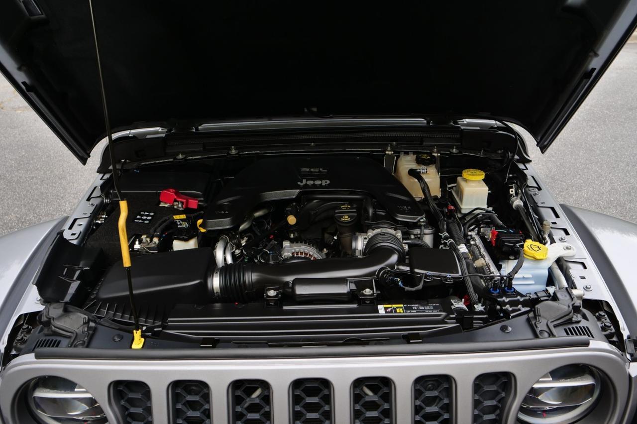 2020 Jeep Gladiator Rubicon 4X4 / Heated Seats / LED Lighting / Wheels & Tires! Lincolnton NC