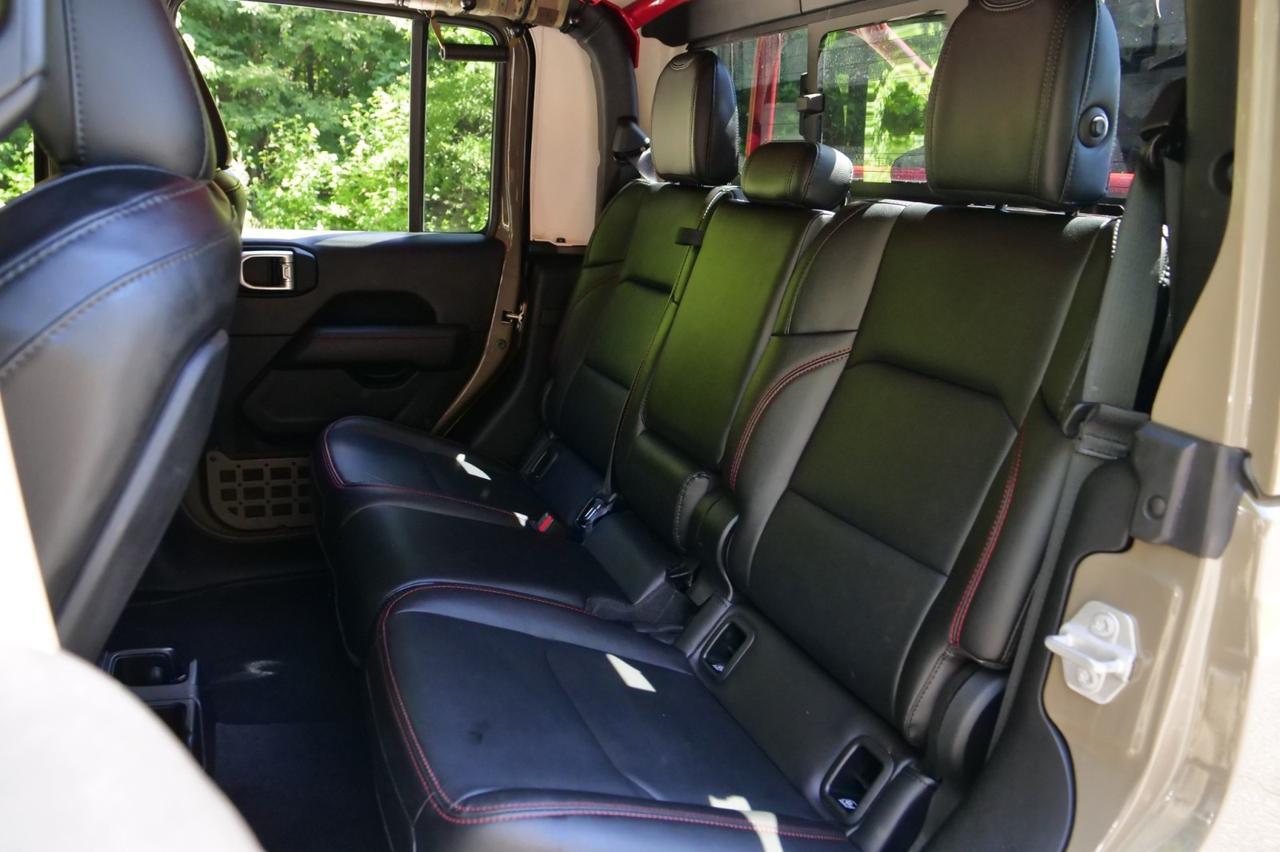 2020 Jeep Gladiator Rubicon 4X4 / MAJOR UPGRADES / Super Swamper Tires! Lincolnton NC