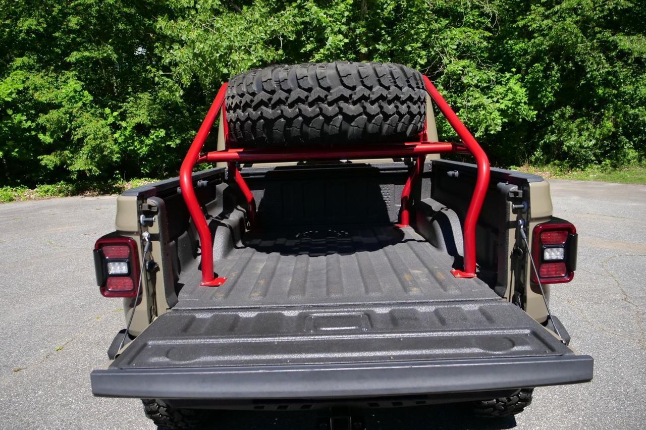2020 Jeep Gladiator Rubicon 4X4 / MAJOR UPGRADES / Super Swamper Tires! Lincolnton NC
