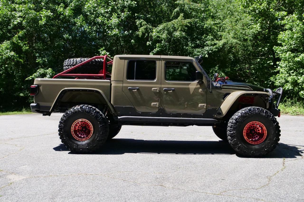 2020 Jeep Gladiator Rubicon 4X4 / MAJOR UPGRADES / Super Swamper Tires! Lincolnton NC