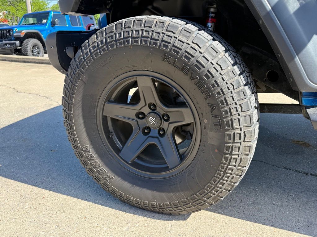 2020 Jeep Gladiator Sport Crestwood KY