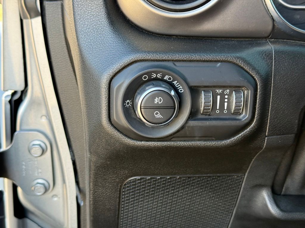 2020 Jeep Gladiator Sport Crestwood KY