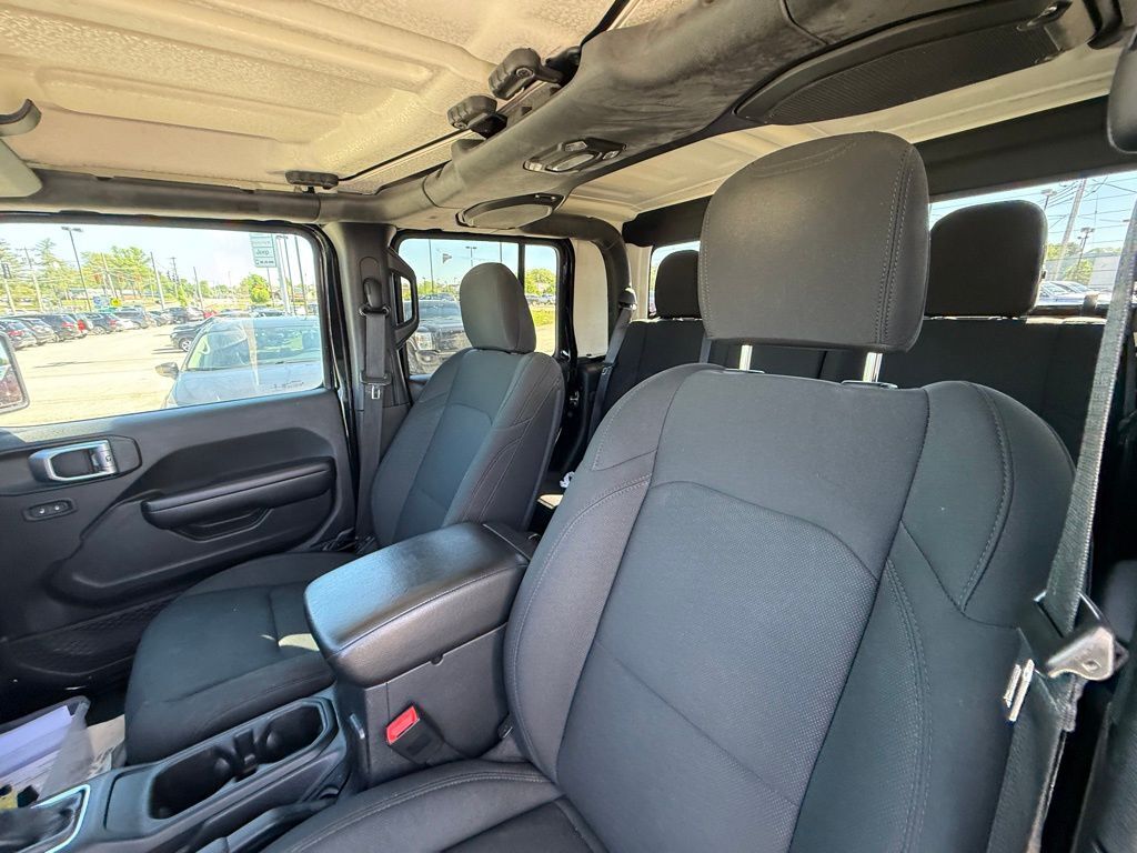 2020 Jeep Gladiator Sport Crestwood KY