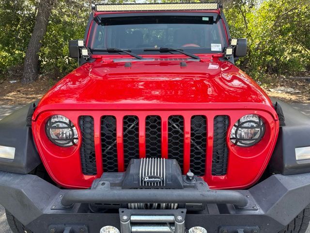 2020 Jeep Gladiator Sport