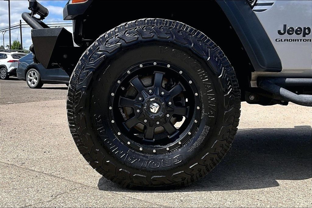 2020 Jeep Gladiator Sport OR