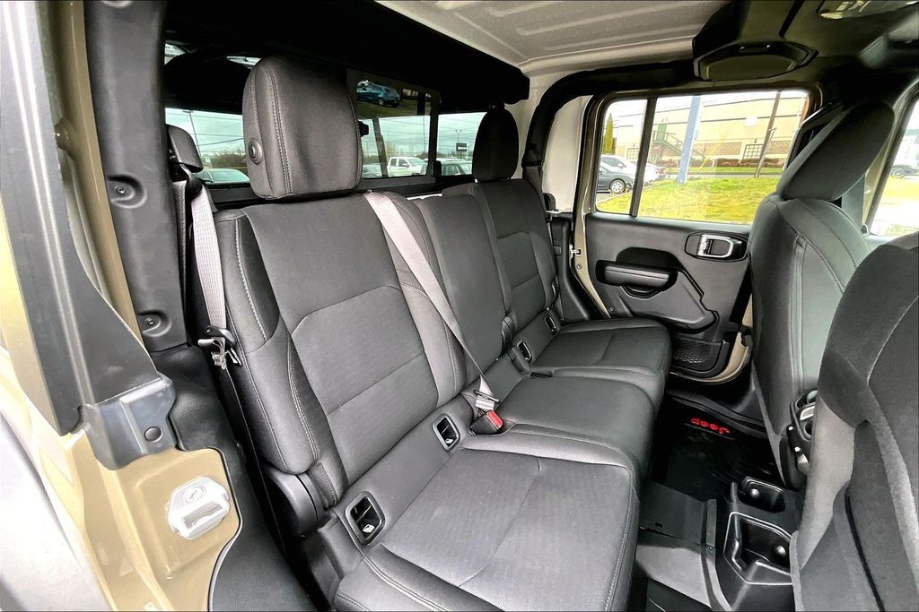 2020 Jeep Gladiator Sport OR