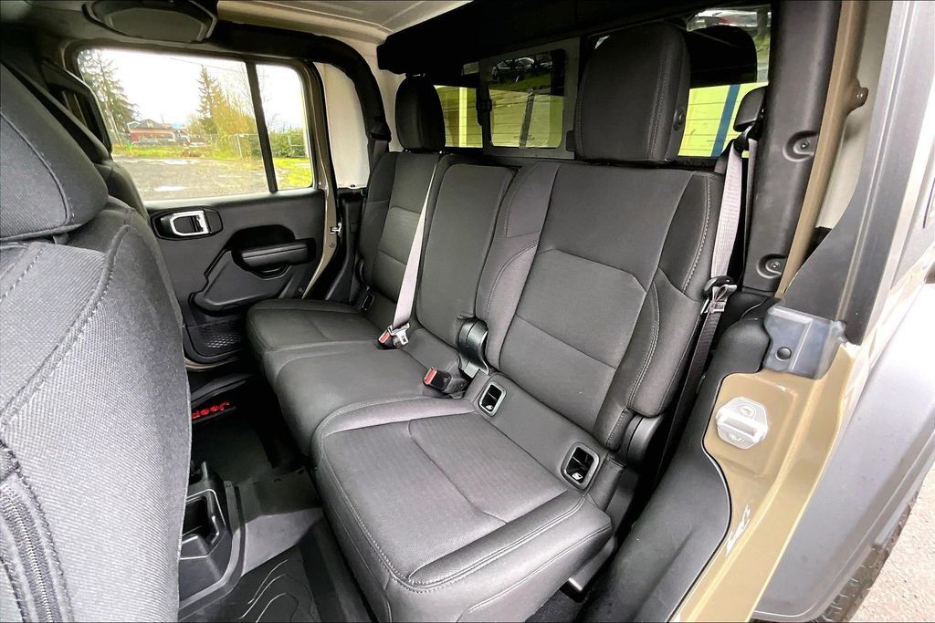 2020 Jeep Gladiator Sport OR