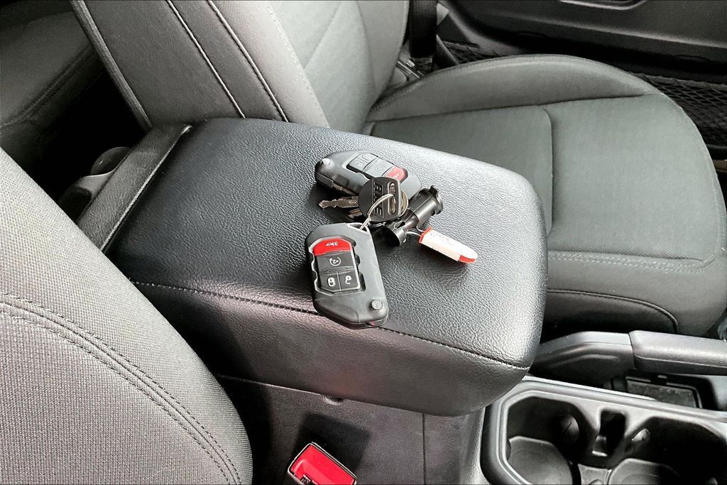 2020 Jeep Gladiator Sport OR