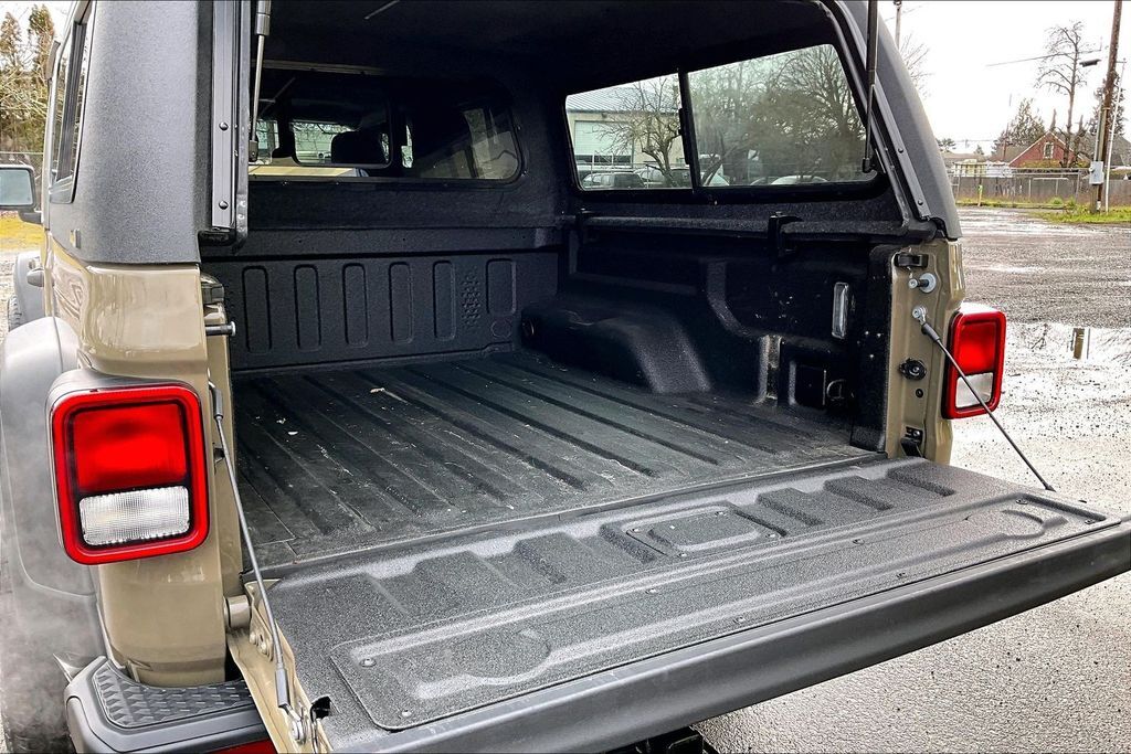 2020 Jeep Gladiator Sport OR