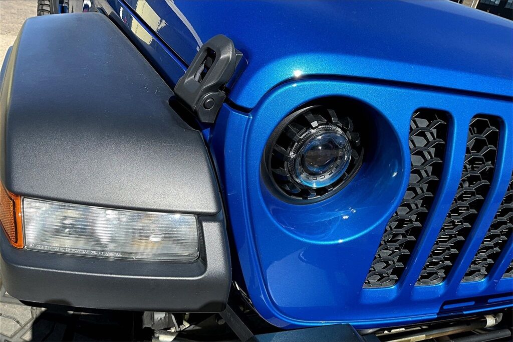 2020 Jeep Gladiator Sport OR