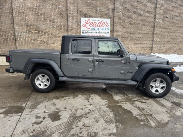 2020 Jeep Gladiator Sport