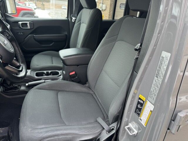 2020 Jeep Gladiator Sport North Versailles PA