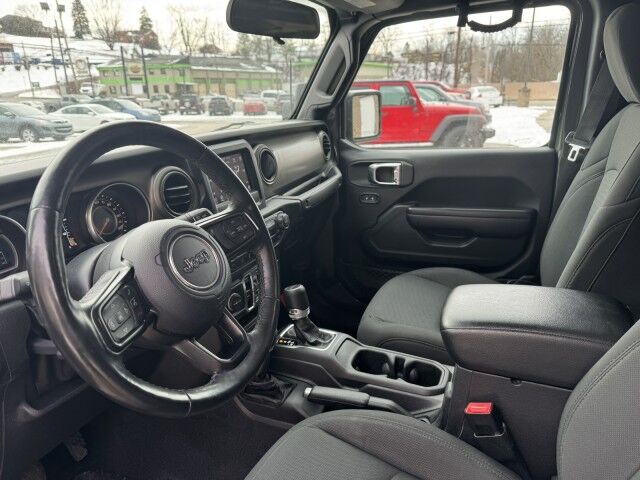 2020 Jeep Gladiator Sport North Versailles PA