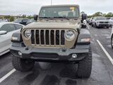 2020 Jeep Gladiator Sport Oshkosh WI