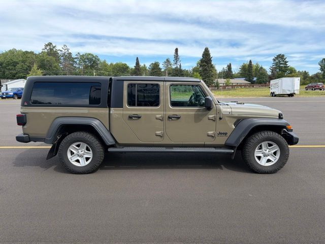 2020 Jeep Gladiator Sport Pine River MN
