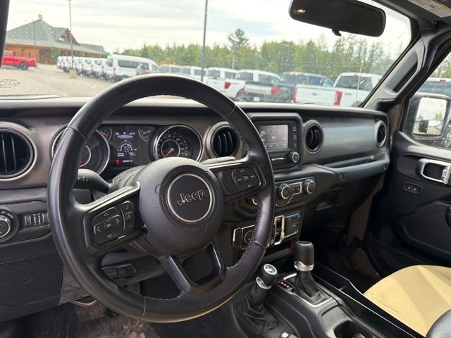 2020 Jeep Gladiator Sport Pine River MN