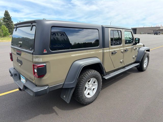 2020 Jeep Gladiator Sport Pine River MN