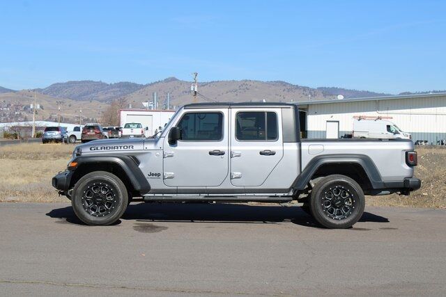 2020 Jeep Gladiator Sport Klamath Falls OR