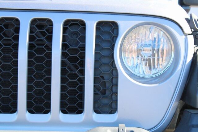 2020 Jeep Gladiator Sport Klamath Falls OR